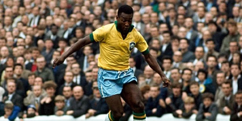 Cầu thủ Brazil vĩ đại nhất – Pele